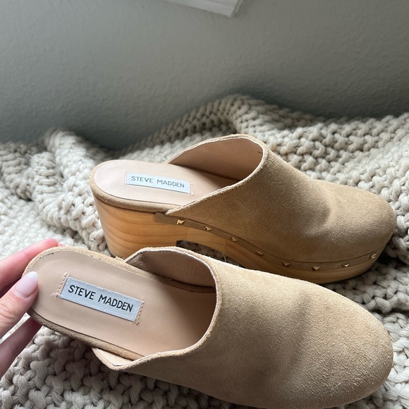 Steve Madden Brooklyn Mule Clog - Suede - Picture 7 of 7